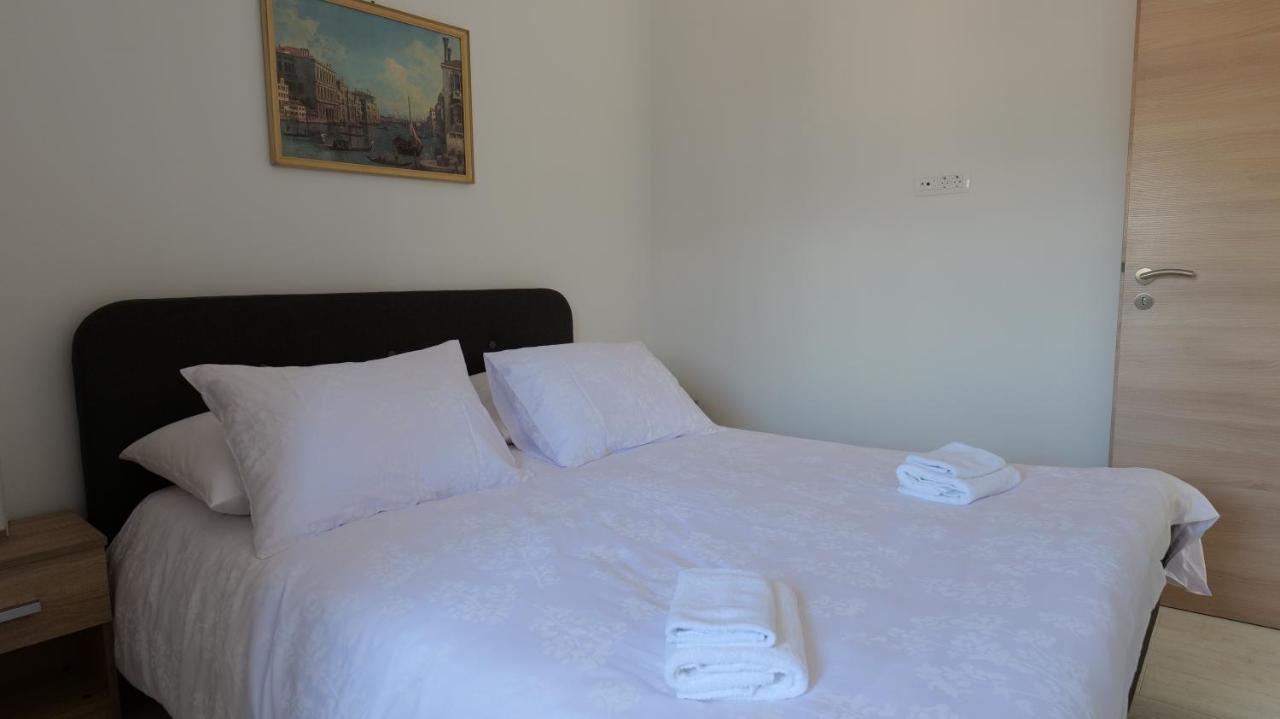 Apartmani Miki Split Exterior foto