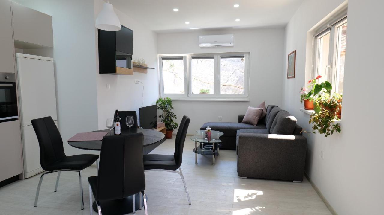 Apartmani Miki Split Exterior foto